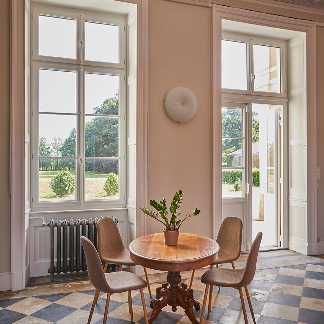 fenetre bois petits bois renovation maison ancienne bab fenetres